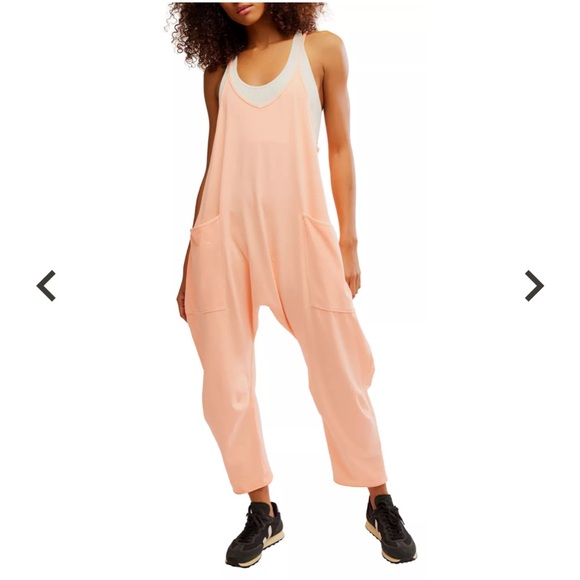 FP Free People Movement Hot Shot Onesie Pastel Peach Orange NWT - Picture 3 of 13